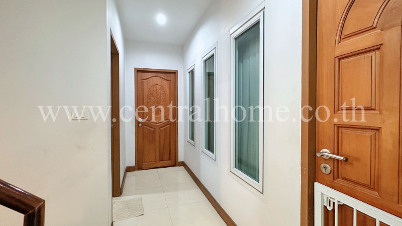 main-8