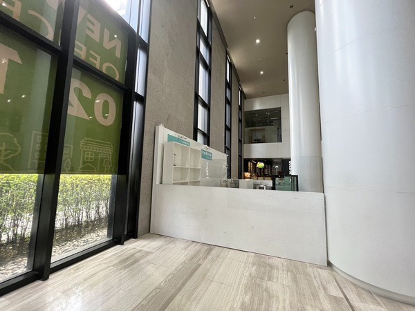 เซ้งพื้นที่เปิดร้าน ด่วน อาคารวานิช 2 ถนนเพชรบุรีตัดใหม่