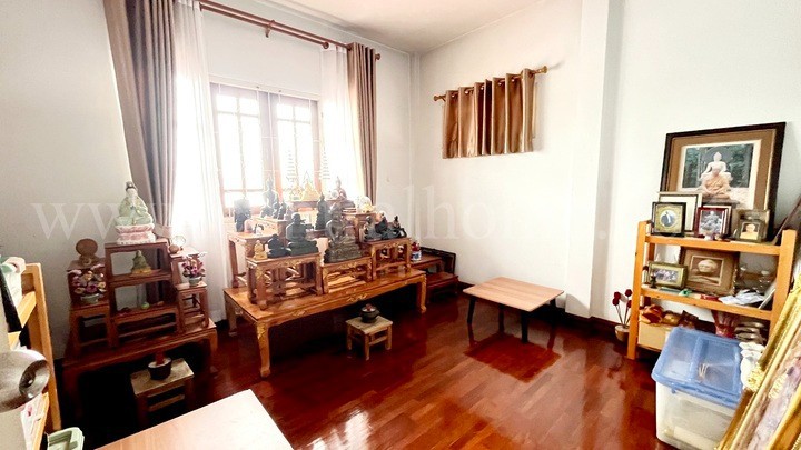 main-10
