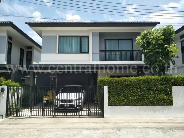 บ้านแฝด บริทาเนีย คูคต สเตชั่น