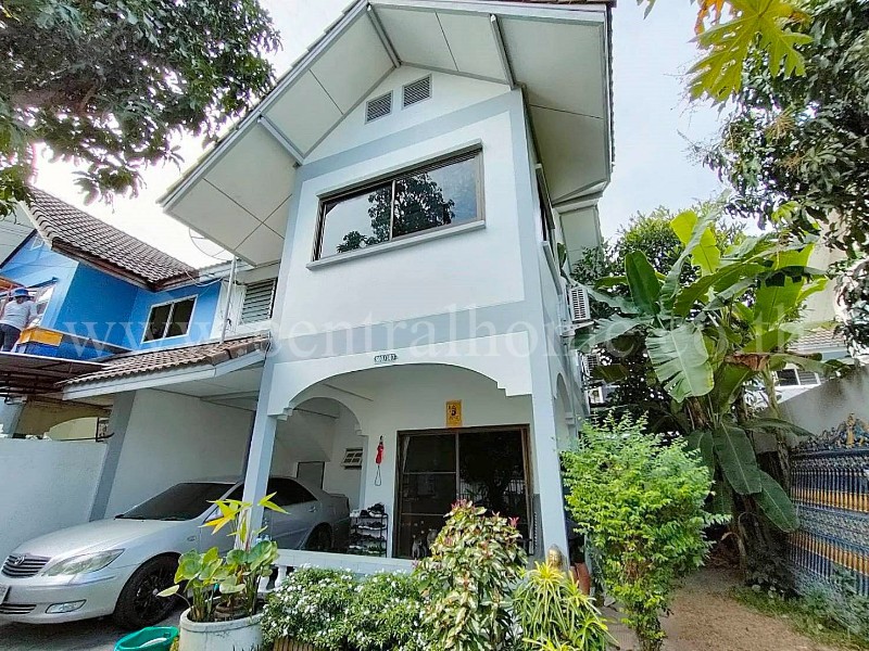 บ้านแฝด วังทอง ริเวอร์ ปาร์ค คลอง 1 ใกล้ เซียร์ รังสิต 