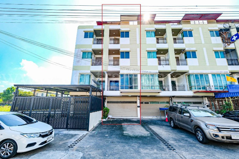 อาคารพาณิชย์ 4 ชั้น  เดอะ คอมเมิร์ซ บางกรวย - กรุงนนท์