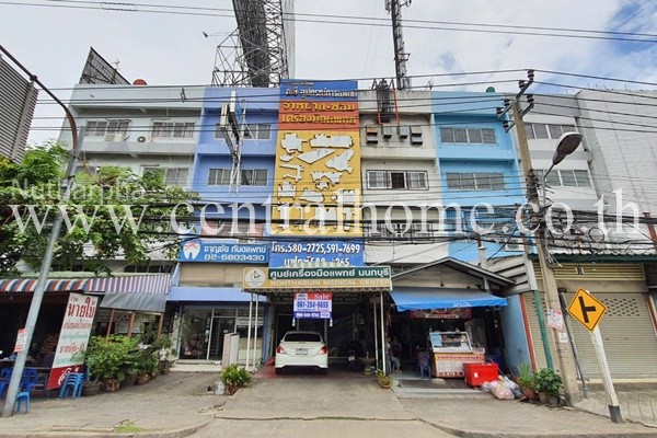 อาคารพาณิชย์  ติดถนน ติวานนท์ รถไฟฟ้าในอนาคต ฝั่งขาออกทำเลธุรกิจ