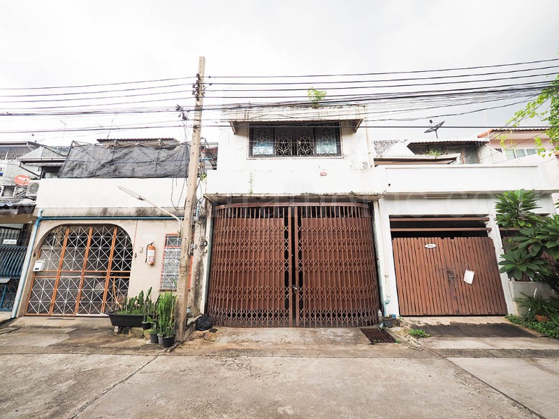 ทาวน์เฮ้าส์ ประชาชื่น ซอย 5 เตาปูน