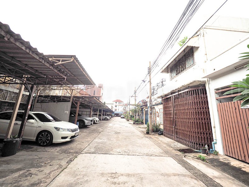 main-9