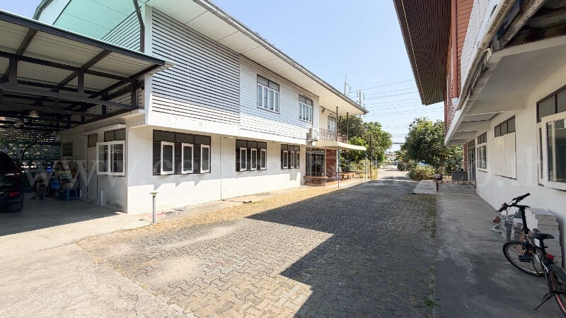 main-12