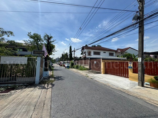 main-11