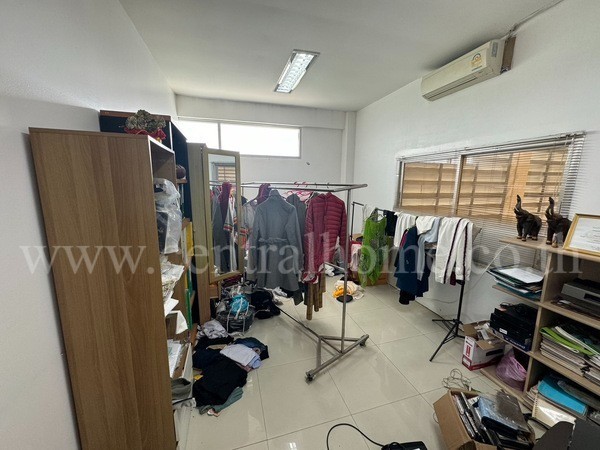main-12